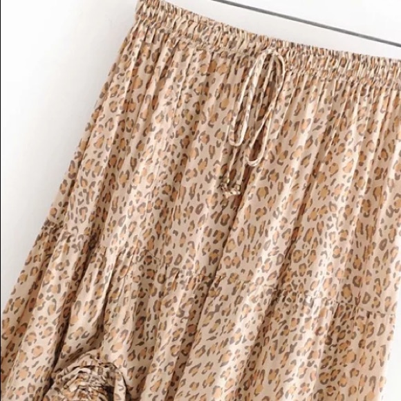 SOLD OUT Bohemian Gypsy Leopard Tiered Ruched Maxi Skirt - Picture 3 of 5